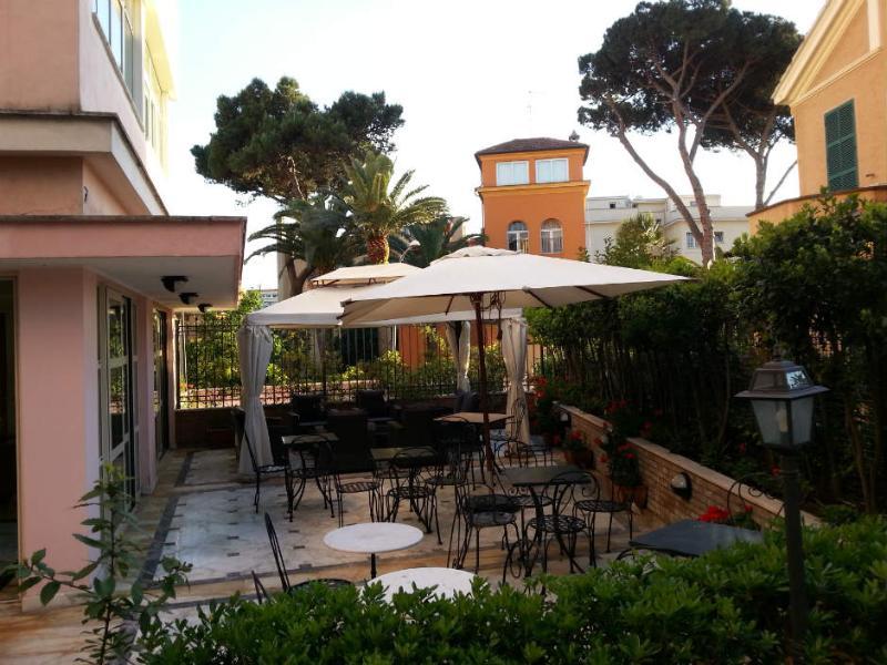 Sunrise Hotel Rome Exterior photo