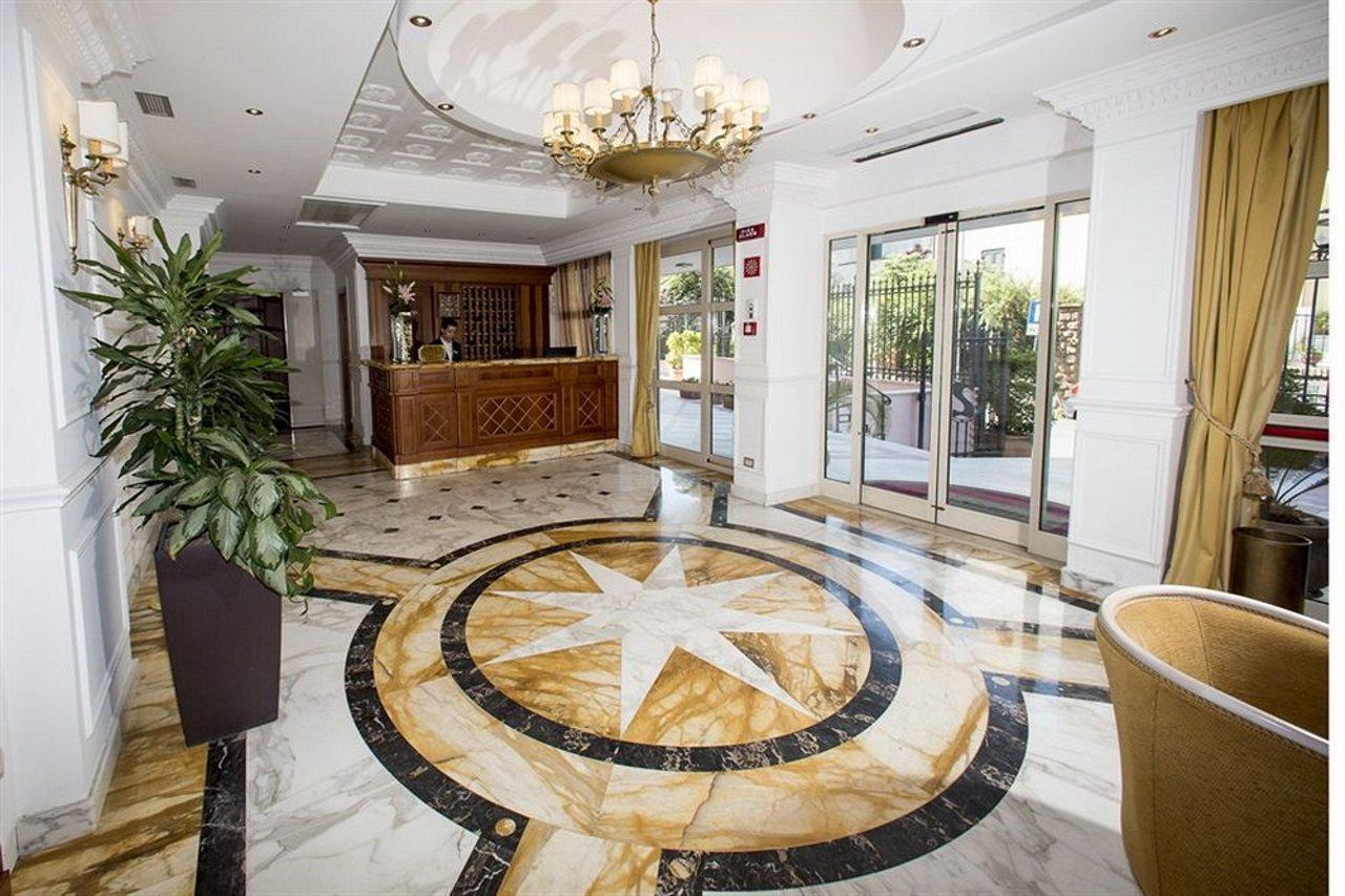 Sunrise Hotel Rome Exterior photo