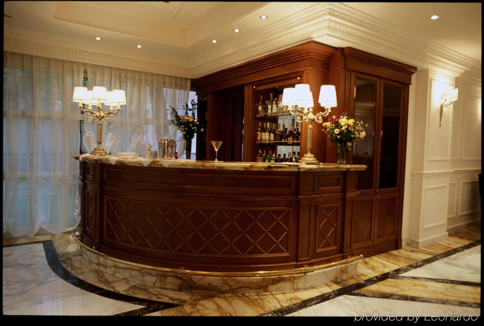 Sunrise Hotel Rome Restaurant photo