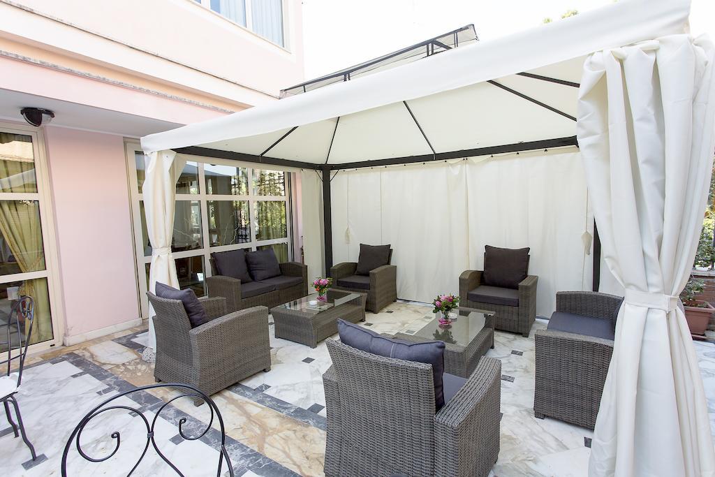Sunrise Hotel Rome Exterior photo
